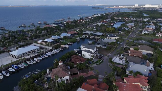 boating enclave and Tampa Bay community on the coast, Apollo Beach, Florida