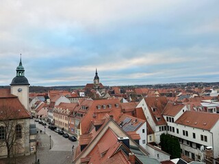 Blick von den T&uuml;rmen der Stadt Naumburg: Marientor, Marien-Magdalenen-Kirche, de Stadtkirche St.-Wenzel und der Naumburger Dom, Blick zum Weihnachtsmarkt und dem Borlachturm