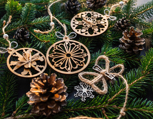 Natural Ornaments with Pinecones