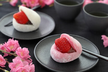 おひな祭り　いちご大福