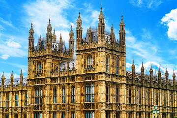 Fototapeta premium Westminster Abbey is a historic Gothic church located in the heart of London. It has been the site of every British coronation since 1066.