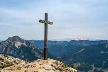 Croix du Charmant Som (Alpes, France)