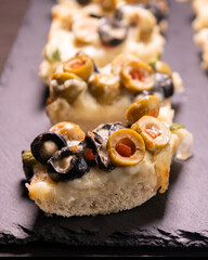 Cheese and Olives Bread Appetizer – Holiday Treat