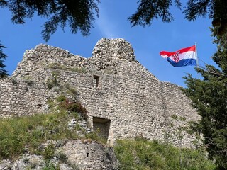 Topana Fortress on the cliff above Blue Lake in Imotska Krajina region (Imotski, Croatia) - Tvrđava Topana na klisuri nad Modrim jezerom i u Imotskoj krajini, Hrvatska