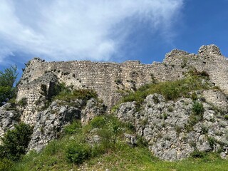 Topana Fortress on the cliff above Blue Lake in Imotska Krajina region (Imotski, Croatia) - Tvrđava Topana na klisuri nad Modrim jezerom i u Imotskoj krajini, Hrvatska