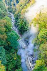 初秋の小安峡大噴湯　秋田県湯沢市　Oyasukyo Gorge Great Fountain in early autumn. Akita Pref, Yuzawa City.