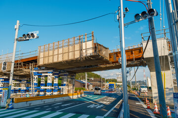 建設中の高架道路