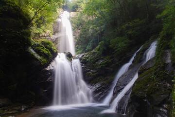 Obraz premium 竜ヶ岩の滝 宮崎県西臼杵郡