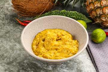 Inchian cuisine - chicken cashew curry