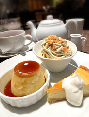 週末のアフタヌーンティー