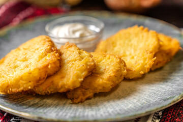 Crispy Potato Pancakes With Sour Cream