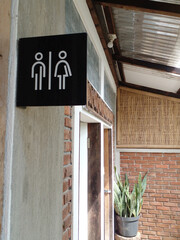 men's and women's toilets