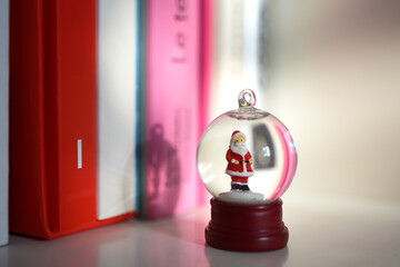 boule &agrave; neige, et p&egrave;re no&euml;l