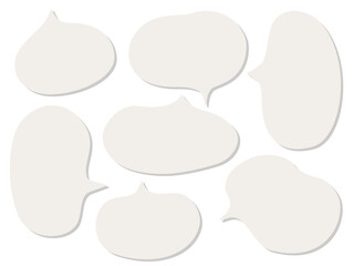 ベージュの影付きのゆるい可愛い吹き出しのセット