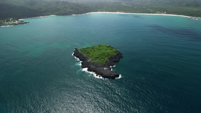 High-altitude drone shot of Limon Island surrounded by open sea, perfect for cinematic storytelling.