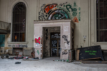 abandoned laura street trio, jacksonville, FL