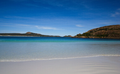 Turquoise waters and white sand beach at Lucky Bay, Cape Le Grand National Park, Western Australia