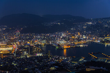 Naklejka premium 都市夜景