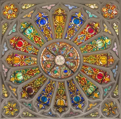 Wandcirkels plexiglas Jezus Christus London - The central rosette in church St. Catharine Cree from year 1630.  © Renáta Sedmáková