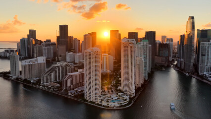 Fototapeta premium Miami Beach Skyline At Miami Beach In Florida United States. Sunset Biscayne Bay. Illuminated Cityscape. Downtown City. Miami Beach Skyline At Miami Beach In Florida United States. Amazing Sunset Sky.