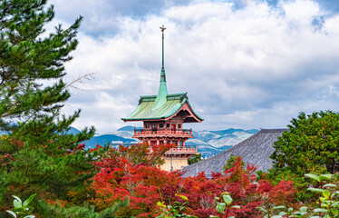 京都、大雲院の祇園閣