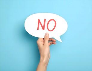 否定を意味する、吹き出しとNoの紙