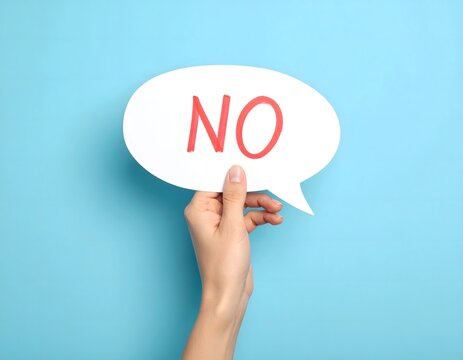 否定を意味する、吹き出しとNoの紙