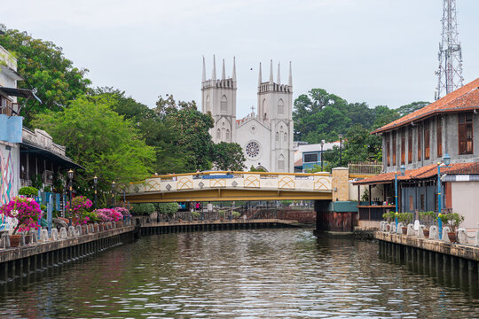  street view of malacca colonial town