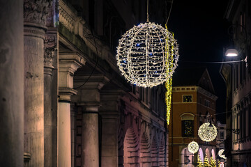 Udine. A magical Christmas atmosphere bathed in lights.