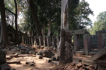 プラサット・トムの参道

