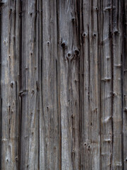 Verwittertes Holz einer Bretterwand