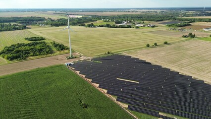 Obraz premium Modern infrastructure for clean energy construction