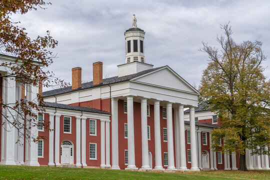 Washington Hall on the Campus of Washington and Lee University