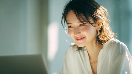 Fototapeta premium 朝の光に包まれて働く、穏やかな在宅ワークの時間
