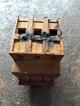 MCB Electrical Terminal Burns Due to Short Circuit in Industrial Panel