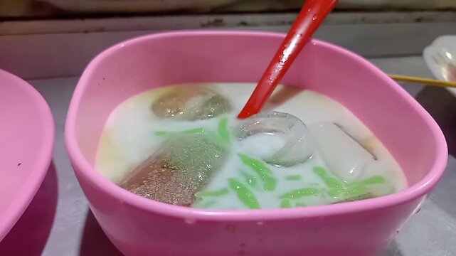 one portion of es dawet pasar blauran surabaya 