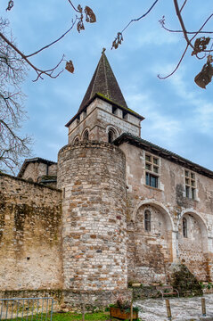 Carennac is a French town and commune, in the Midi-Pyr&eacute;n&eacute;es region, Lot department, in the district of Gourdon and canton of Vayrac
