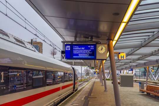 ICE NEO 3 high speed train from Amsterdam to Frankfurt at Utrecht Centraal