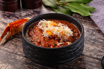 Tomato gazpacho soup with crab