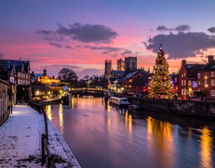 Fototapeta premium Enchanting Christmas Evening in the Historic City of York with Festive Lights and Traditional Architecture