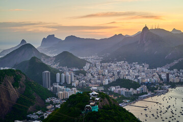 P&ocirc;r do Sol no P&atilde;o de A&ccedil;&uacute;car, Rio de Janeiro - RJ