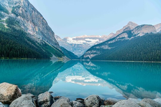 lake louise banff national park canada