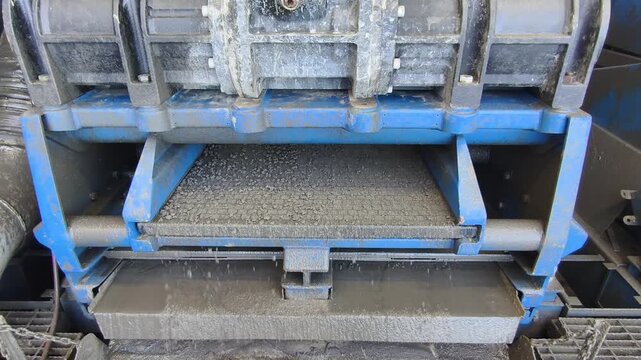 Shale shaker on an offshore oil rig separating the cutting from oil based mud
