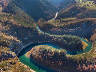 view of the winding bend of the Chekhotina River