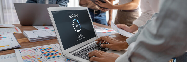 Software update on computer for brisk version of device software upgrade