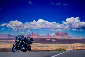 forest gump road, monument valley, Utah USA