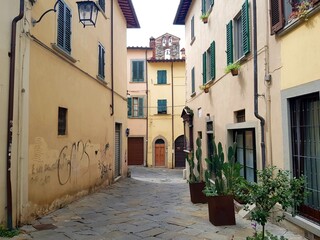 Narrow street in the old town of Verona, Italy.