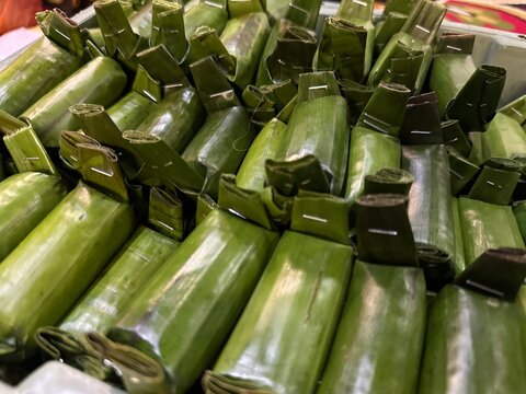 Lemper is an Indonesian savoury snack made of glutinous rice filled with seasoned shredded chicken, fish, abon (meat floss) or serundeng. 