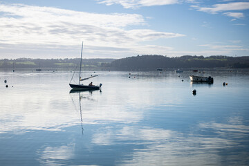 Voilier sur La Rance en Bretagne