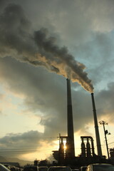  『周南コンビナート』えんとつの煙とHIKARI! 地球環境 SDGs  工場汚染 山口県観光